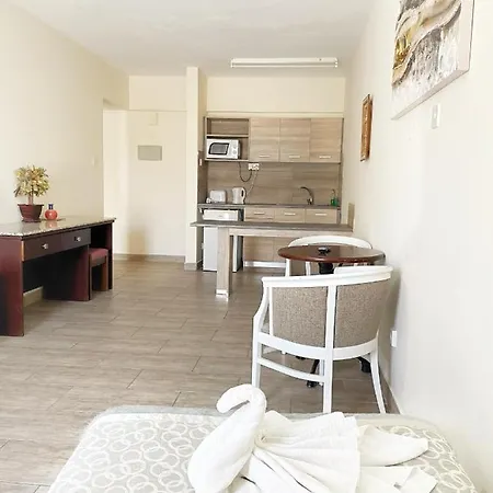 Antonis G. Apart-hotel 3*