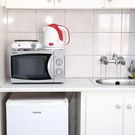 Antonis G. 3* Voróklini