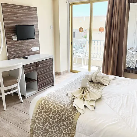 Antonis G. Hotel de apartamente 3*