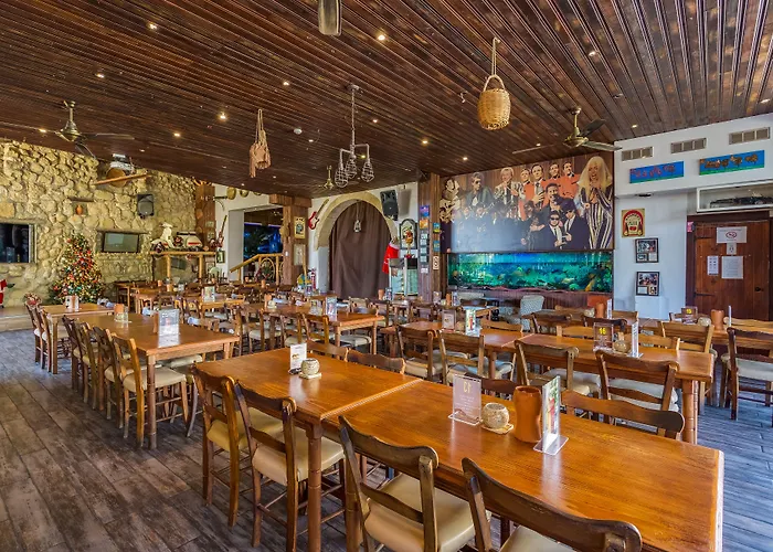 Antonis G. Aparthotel