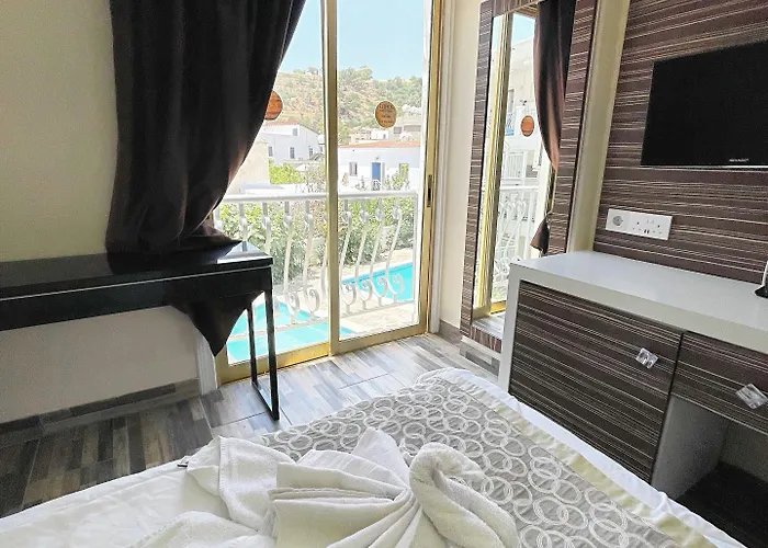 Antonis G. Voroklini