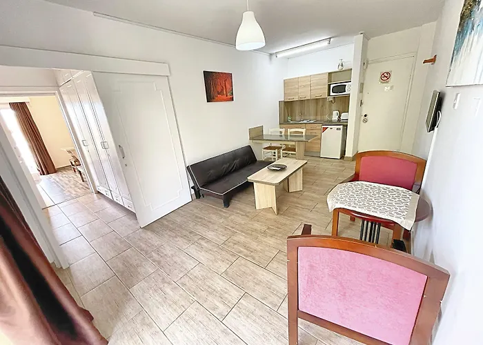 Antonis G. Aparthotel Voroklini